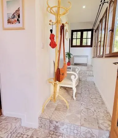 Maison De Charme Pour 4 Personnes Au Calme