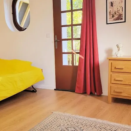 Maison De Charme Au Calme Holiday home Villeneuve-Sur-Bellot